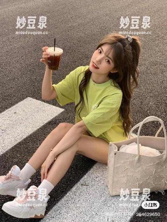 Habin夏彬 (하빈)的水手服作品，绝对是你不能错过的免费下载好物！.txt
